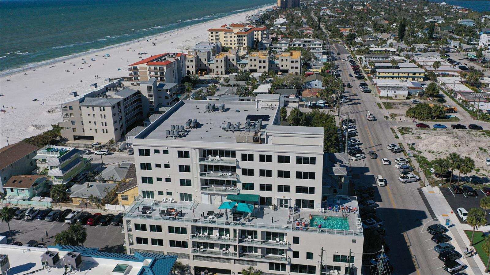 24 AVALON ST #305, CLEARWATER BEACH, FL, 33767