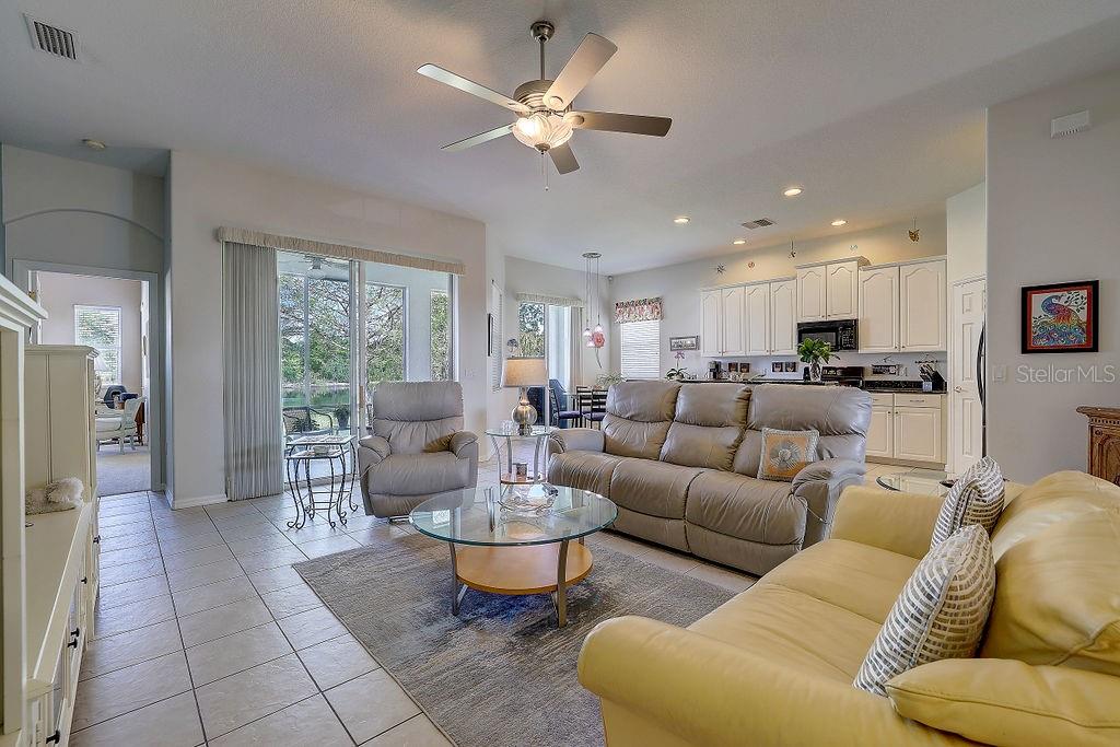 6412 GOLDEN EYE GLN, LAKEWOOD RANCH, FL, 34202