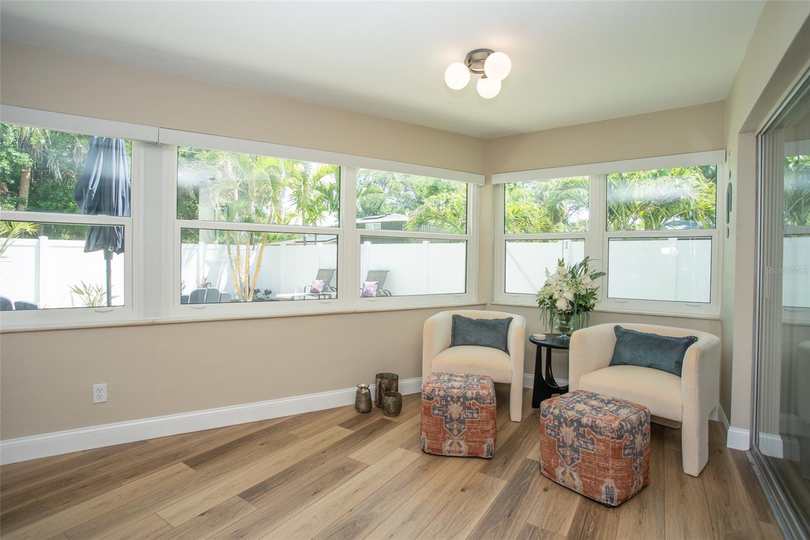 7301 2ND AVE S, ST PETERSBURG, FL, 33707