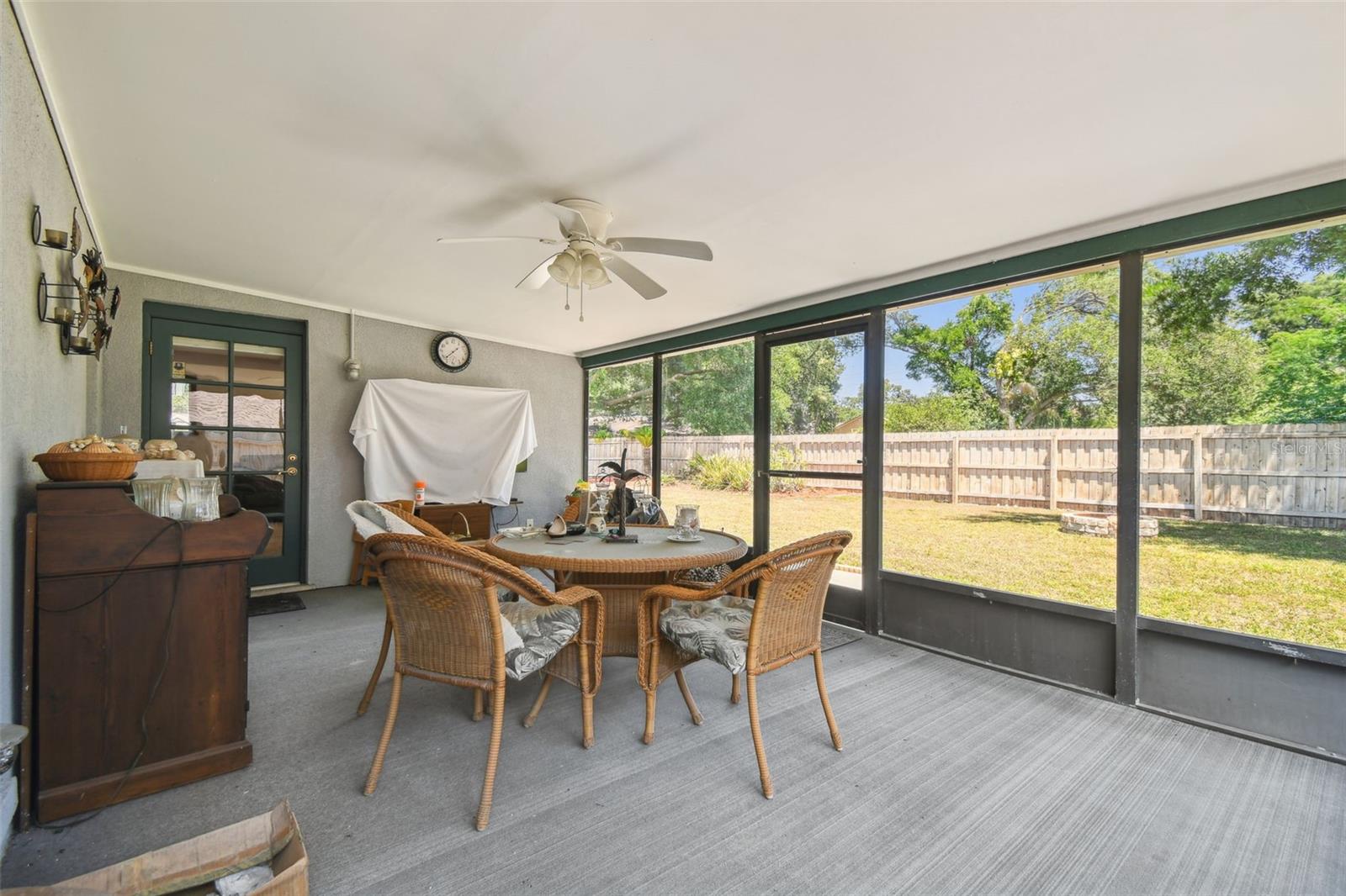 2204 JENNIFER LN, VALRICO, FL, 33594