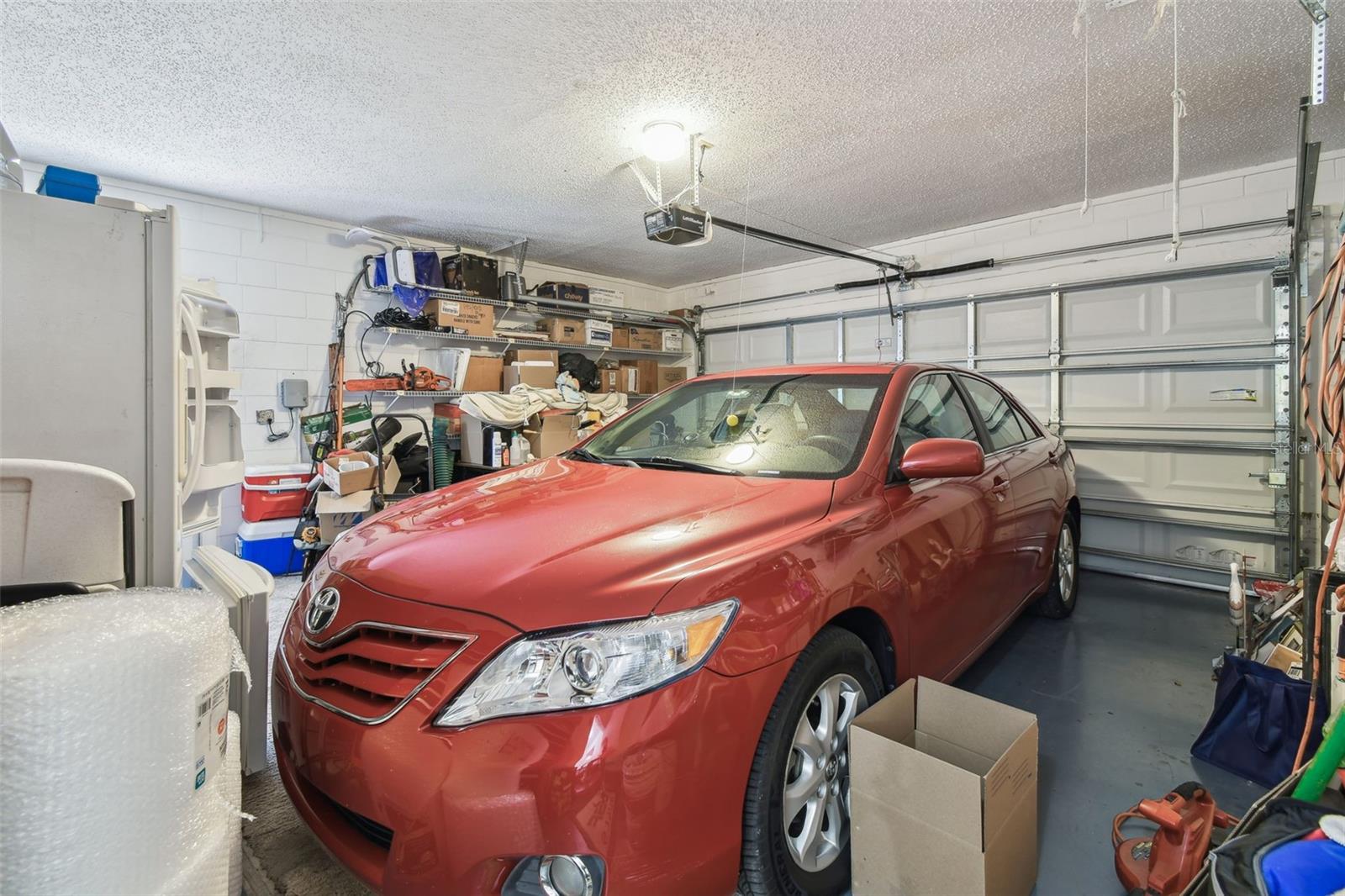 2204 JENNIFER LN, VALRICO, FL, 33594