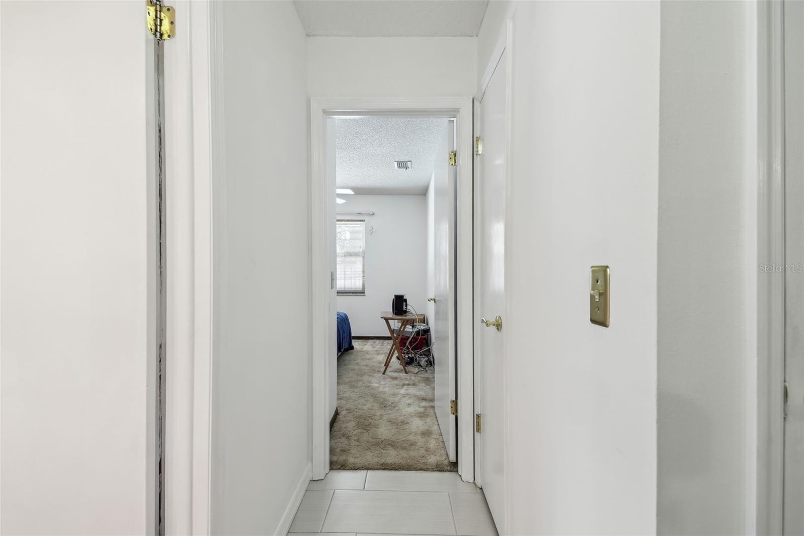 2204 JENNIFER LN, VALRICO, FL, 33594