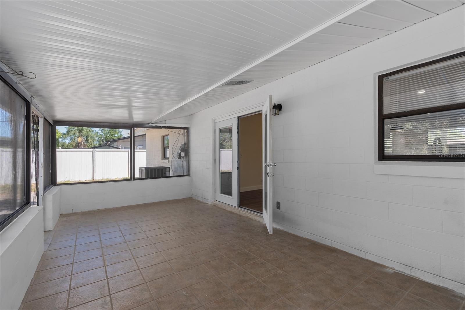 5326 WEIRWOOD AVE, ORLANDO, FL, 32810