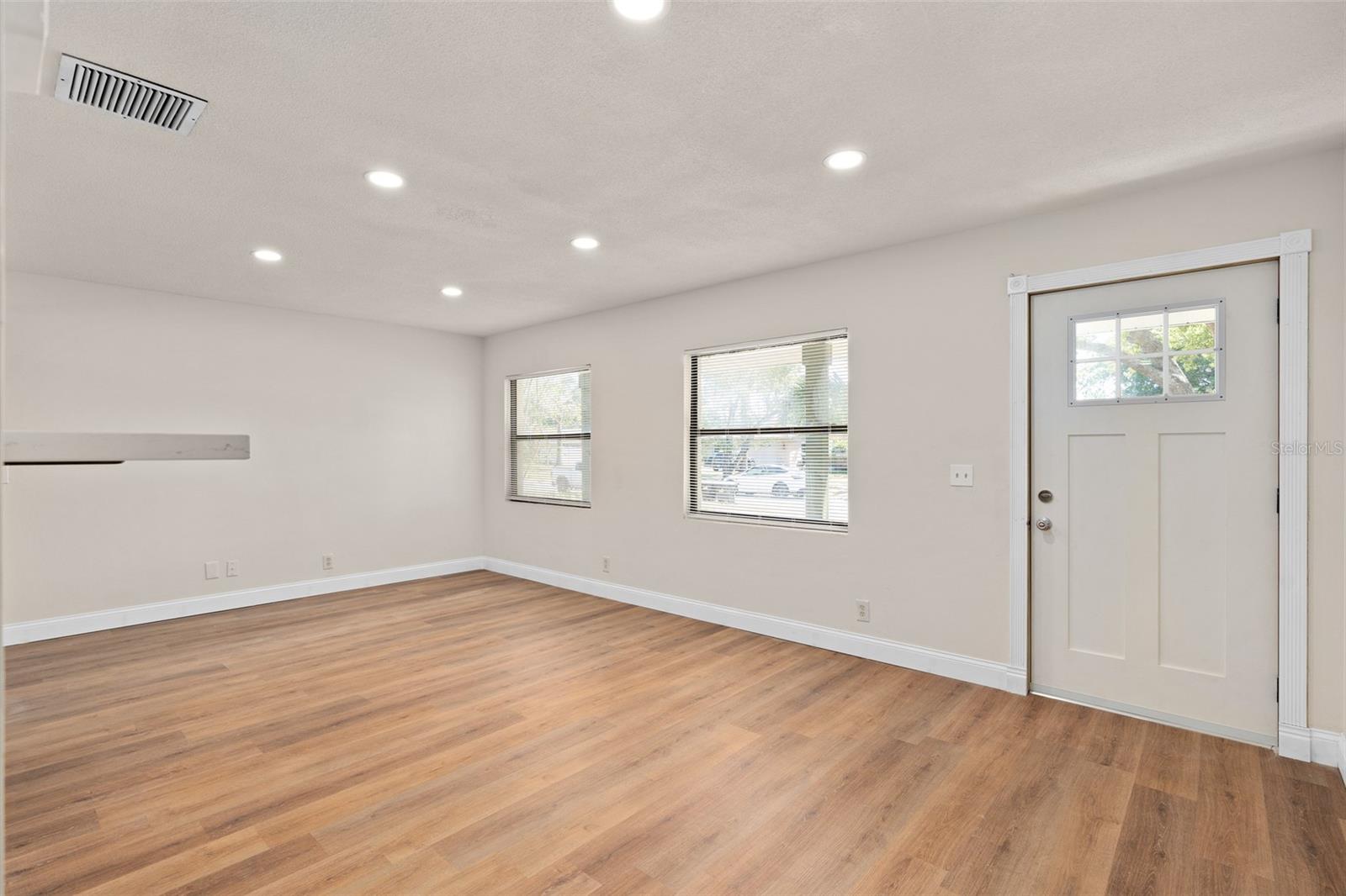 5326 WEIRWOOD AVE, ORLANDO, FL, 32810