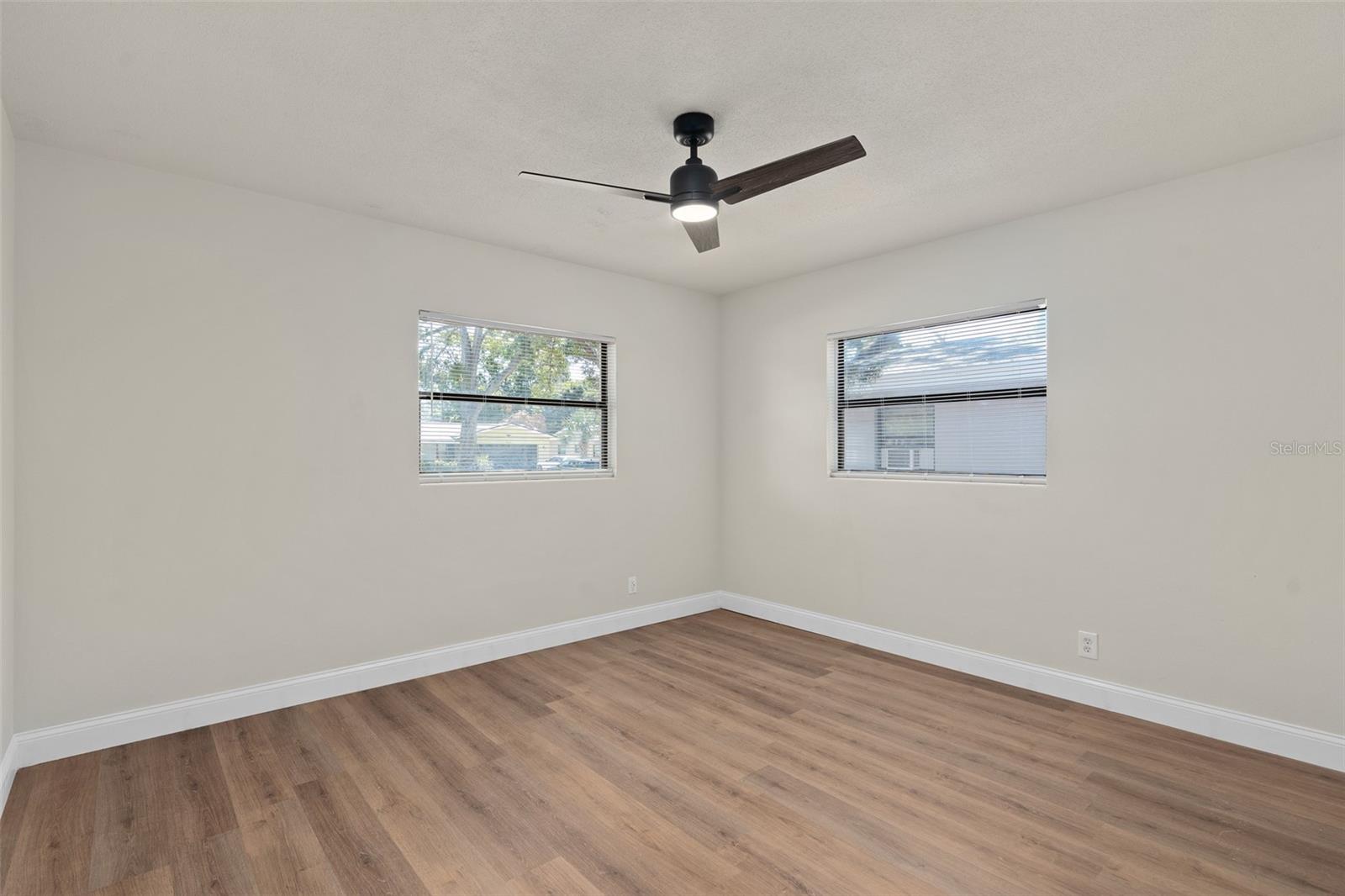 5326 WEIRWOOD AVE, ORLANDO, FL, 32810