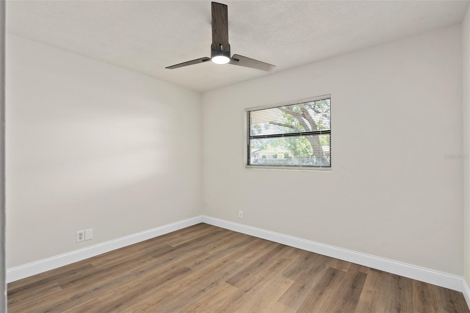 5326 WEIRWOOD AVE, ORLANDO, FL, 32810