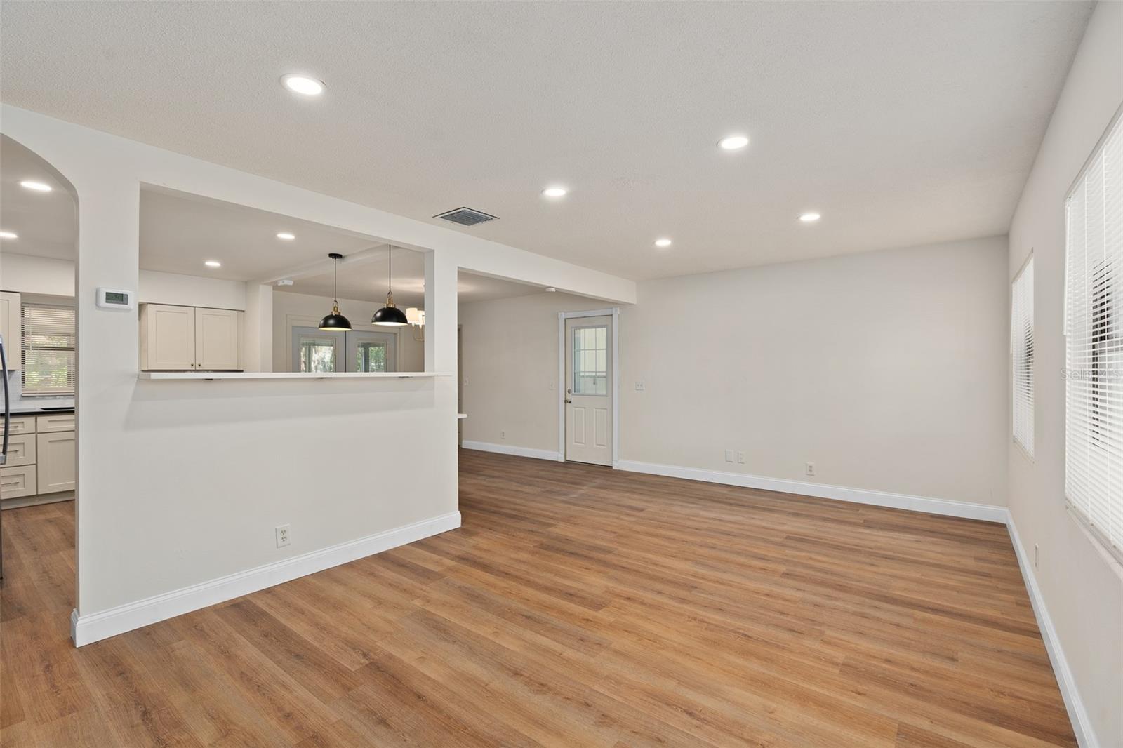 5326 WEIRWOOD AVE, ORLANDO, FL, 32810