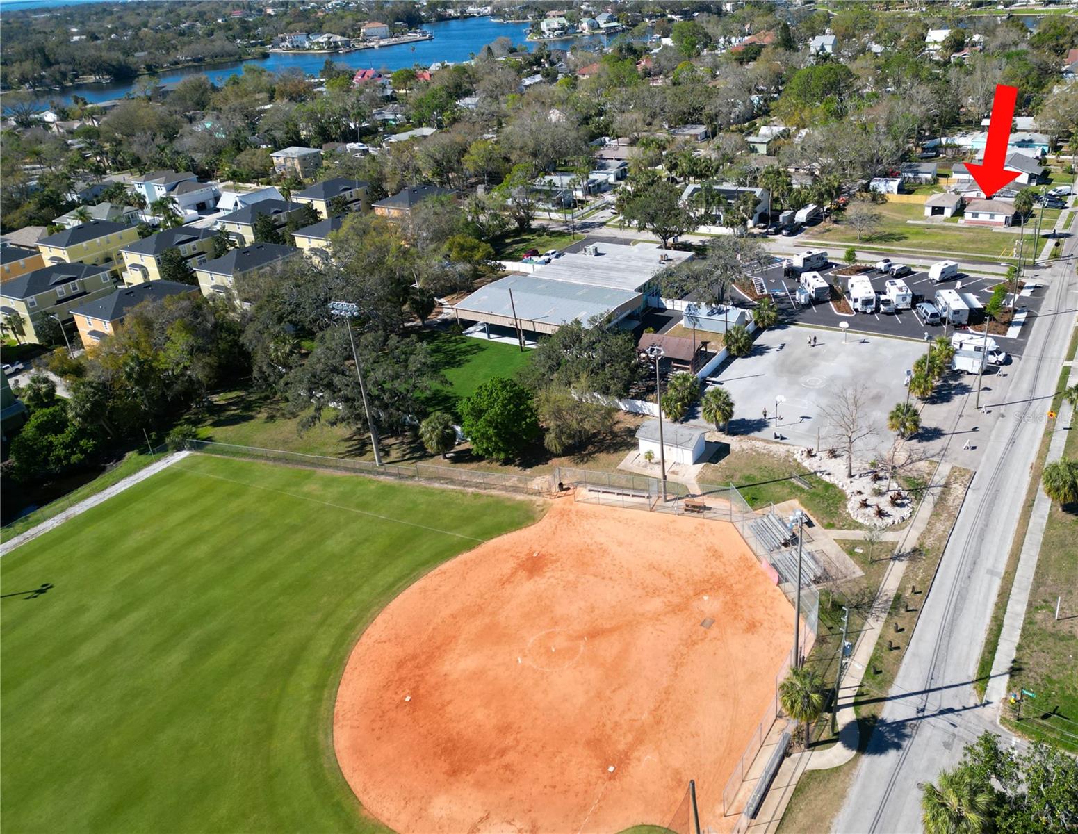 318 BANANA ST, TARPON SPRINGS, FL, 34689