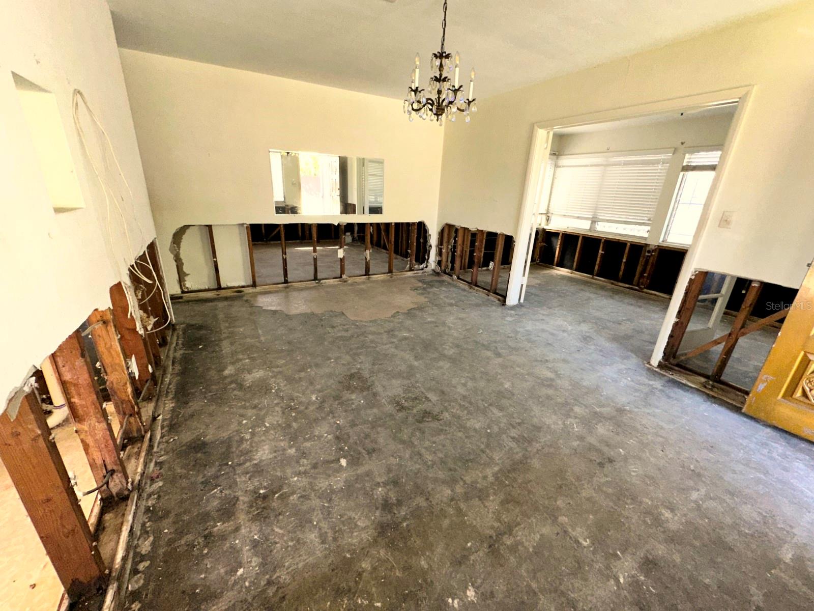 318 BANANA ST, TARPON SPRINGS, FL, 34689