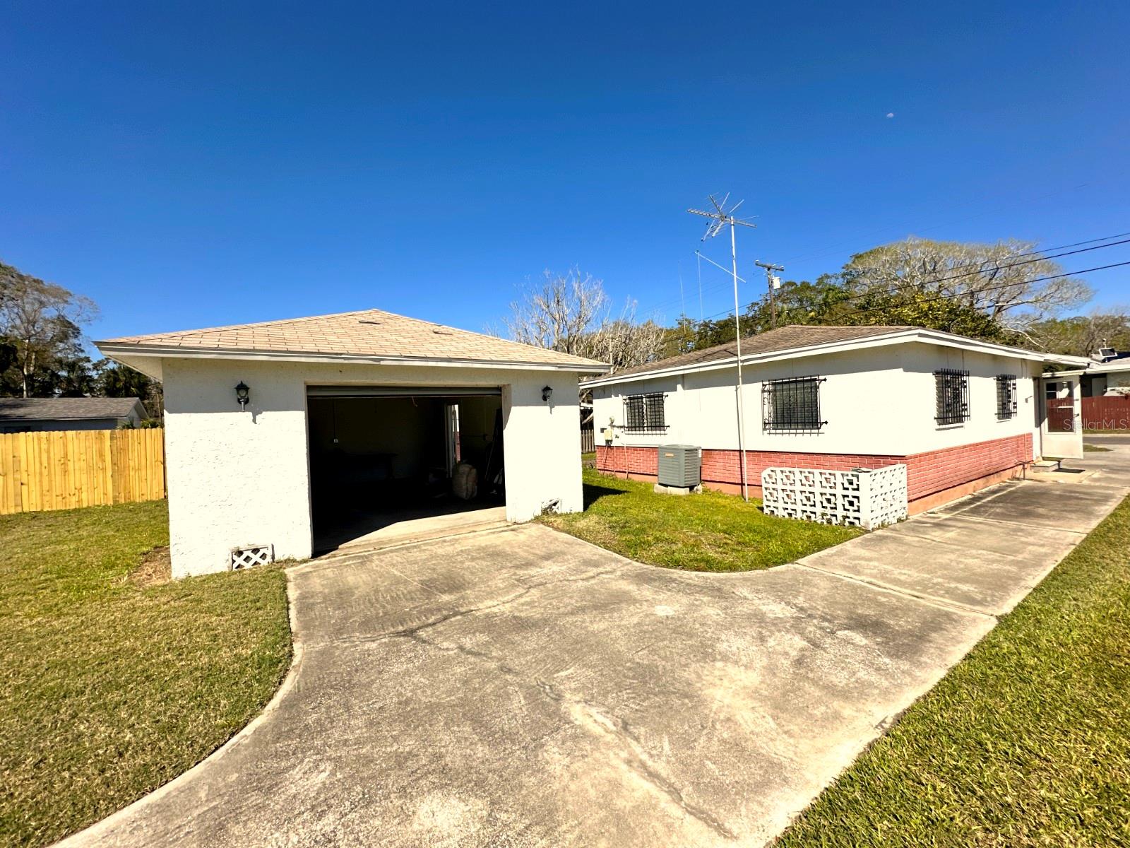 318 BANANA ST, TARPON SPRINGS, FL, 34689