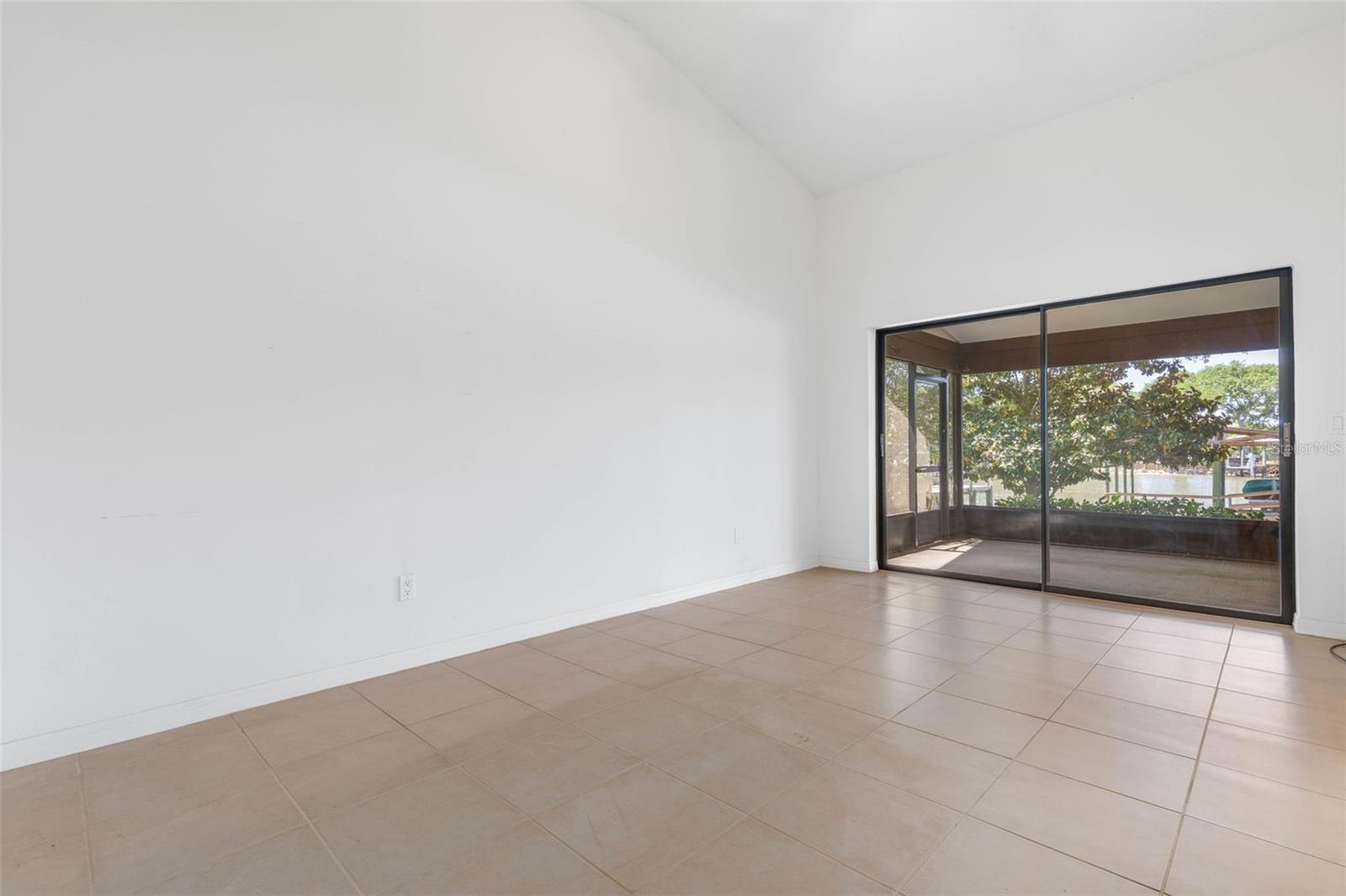 12 WELDON WAY, PALM COAST, FL, 32137