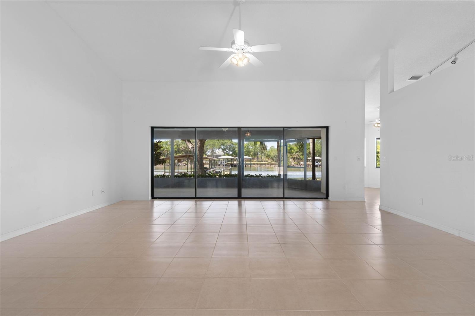 12 WELDON WAY, PALM COAST, FL, 32137