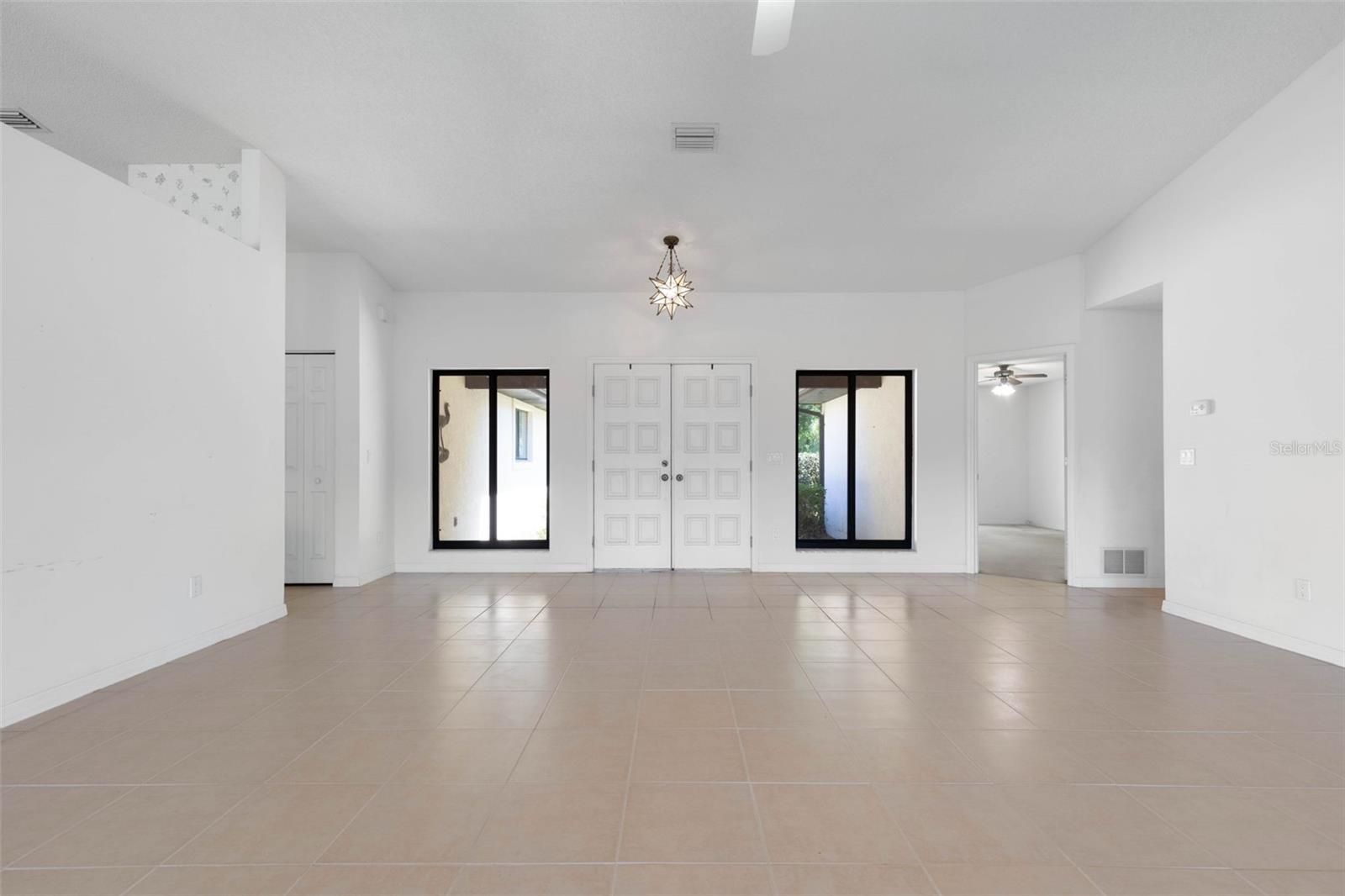 12 WELDON WAY, PALM COAST, FL, 32137