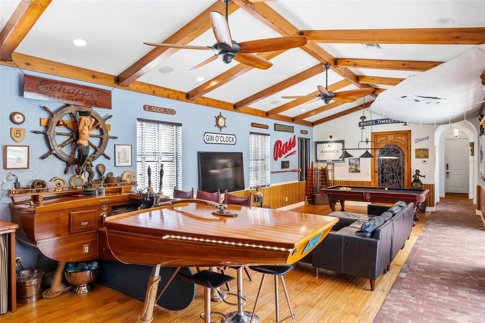 N6138508 Property Photo