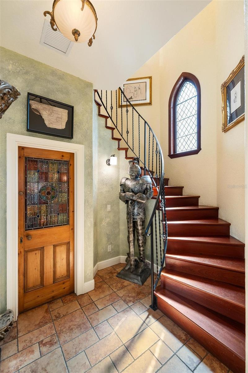 N6138508 Property Photo