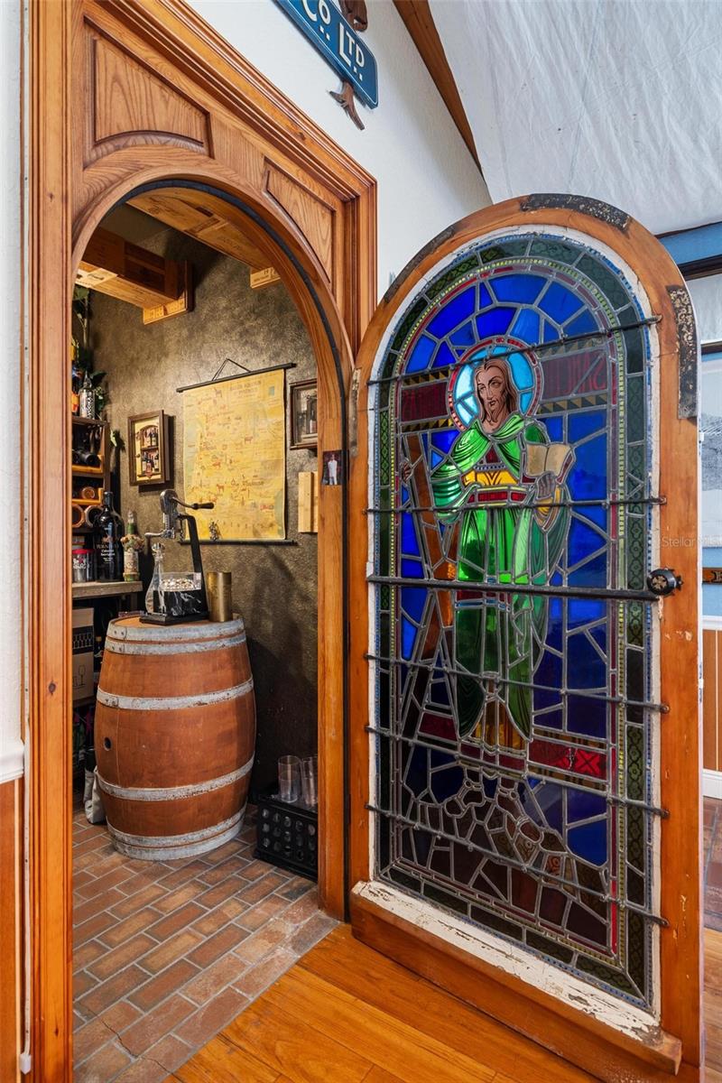 N6138508 Property Photo