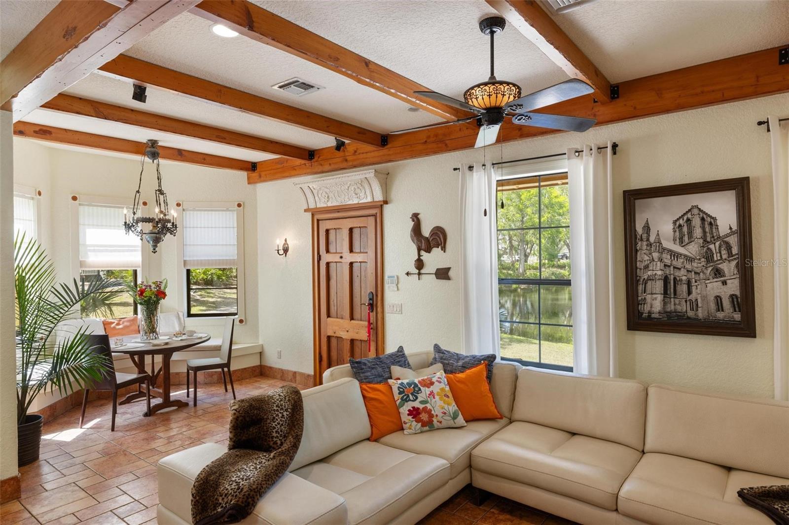 N6138508 Property Photo