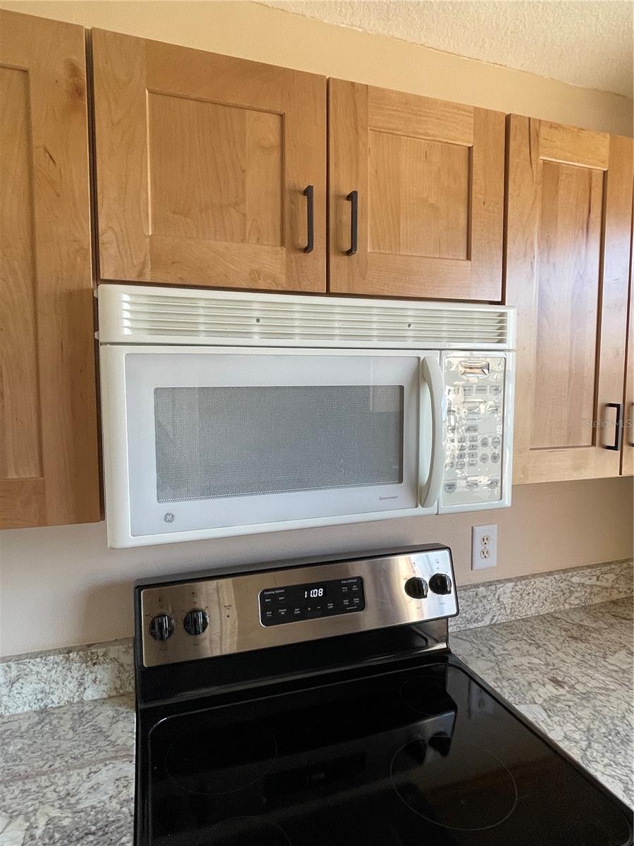 108 QUEEN MARY DR, DAVENPORT, FL, 33837