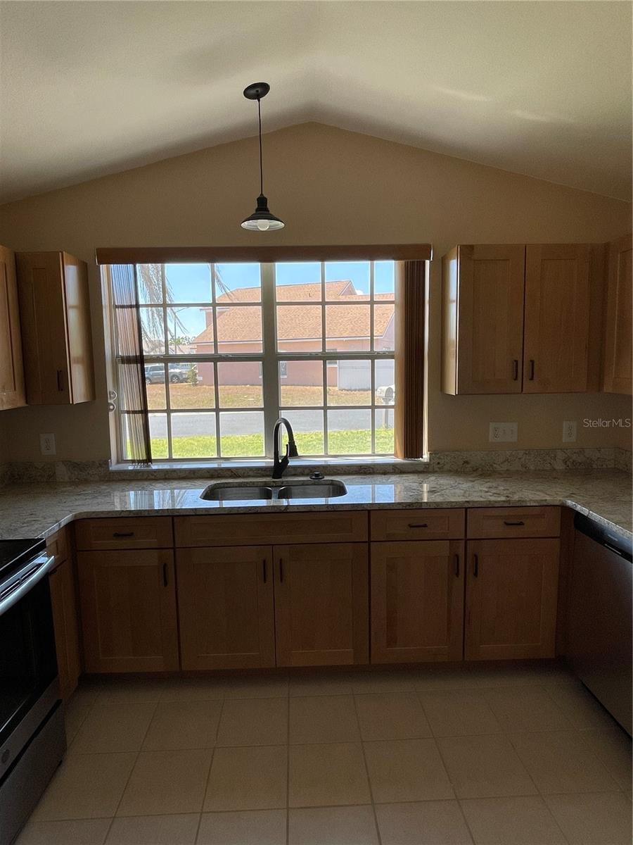 108 QUEEN MARY DR, DAVENPORT, FL, 33837