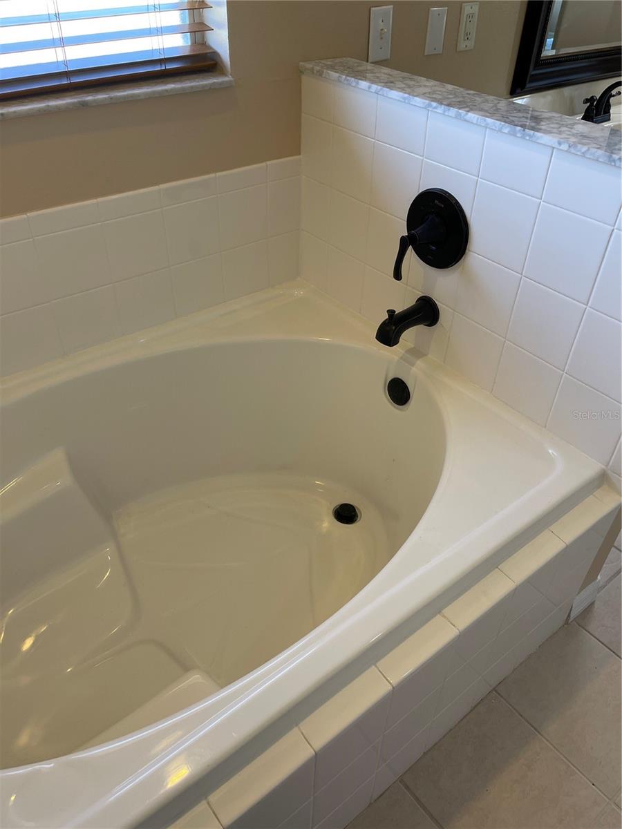 108 QUEEN MARY DR, DAVENPORT, FL, 33837