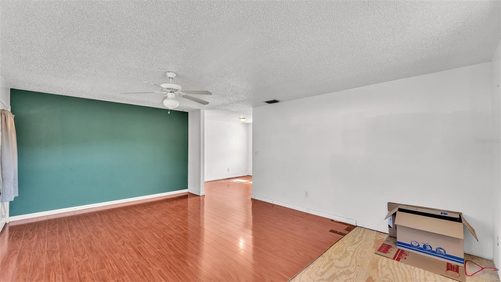 203 CLEARWATER AVE, POLK CITY, FL, 33868