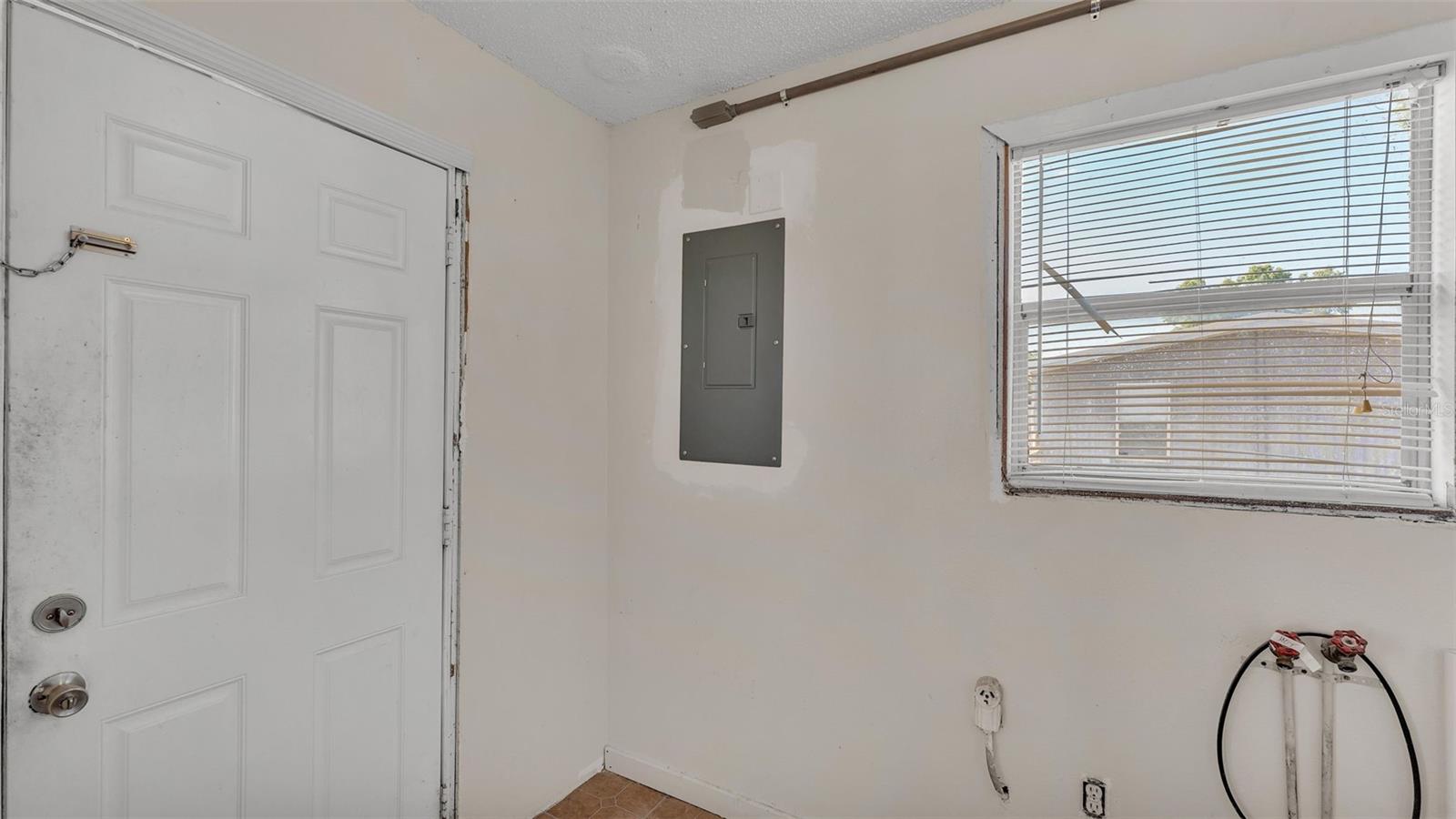 203 CLEARWATER AVE, POLK CITY, FL, 33868