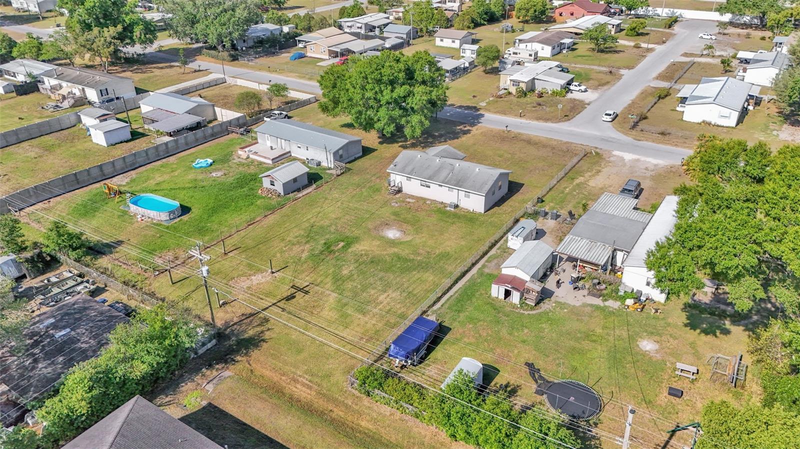 203 CLEARWATER AVE, POLK CITY, FL, 33868