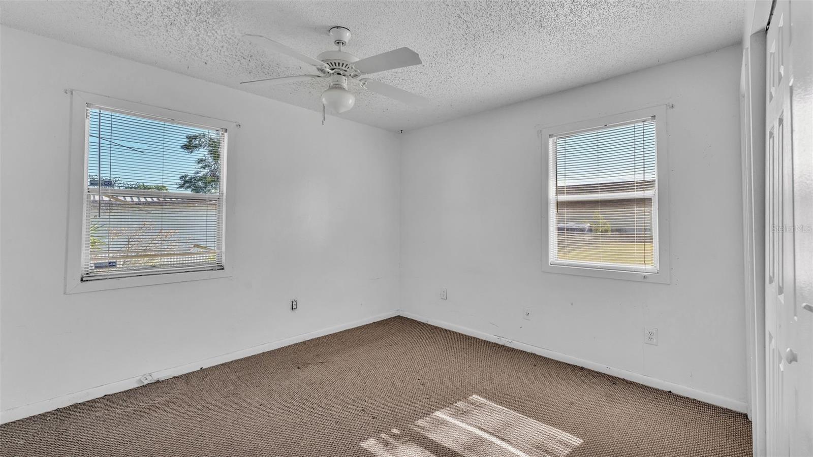 203 CLEARWATER AVE, POLK CITY, FL, 33868