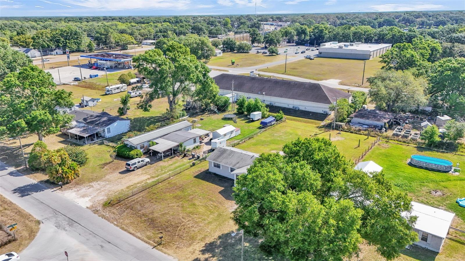 203 CLEARWATER AVE, POLK CITY, FL, 33868