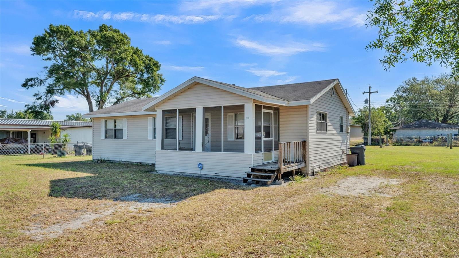 203 CLEARWATER AVE, POLK CITY, FL, 33868