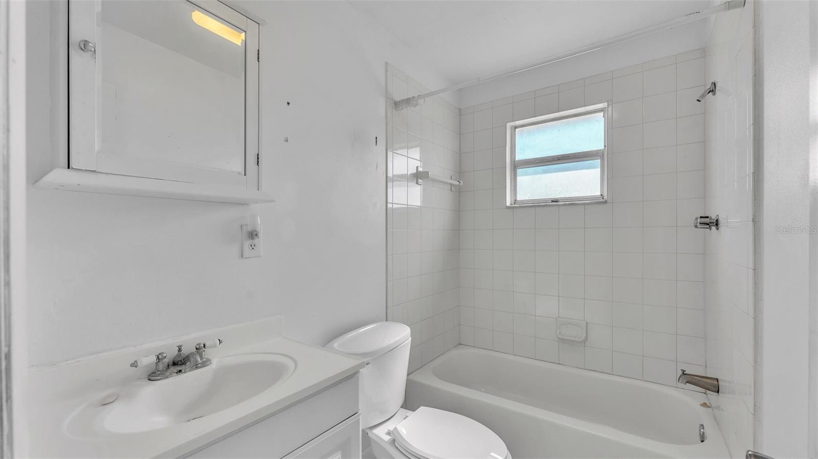 203 CLEARWATER AVE, POLK CITY, FL, 33868