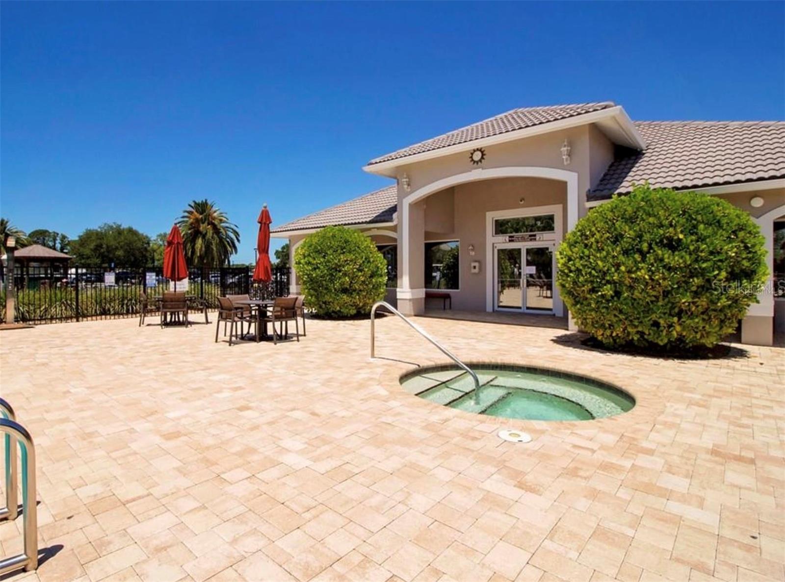 4640 TOWER HILL LN #2325, SARASOTA, FL, 34238