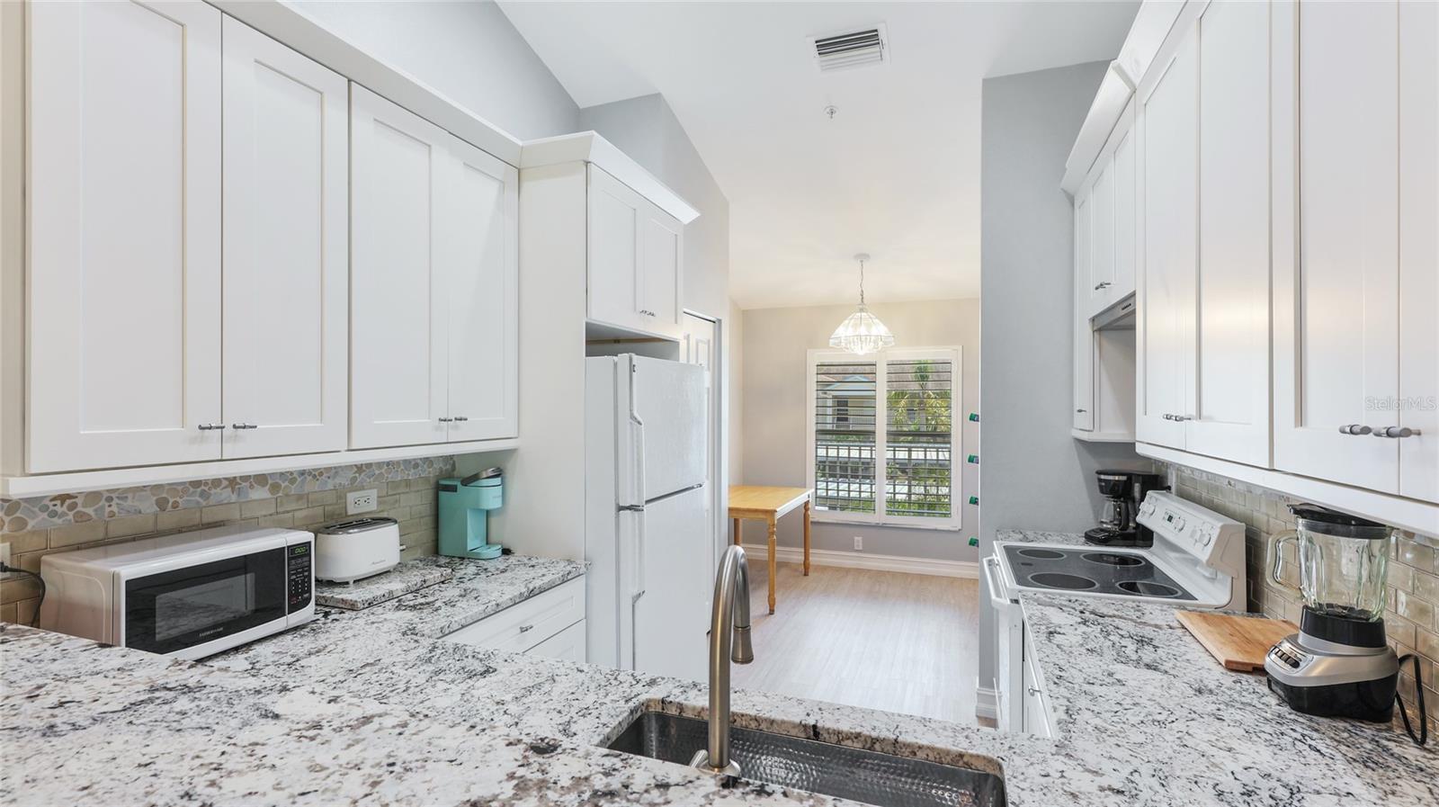 4640 TOWER HILL LN #2325, SARASOTA, FL, 34238