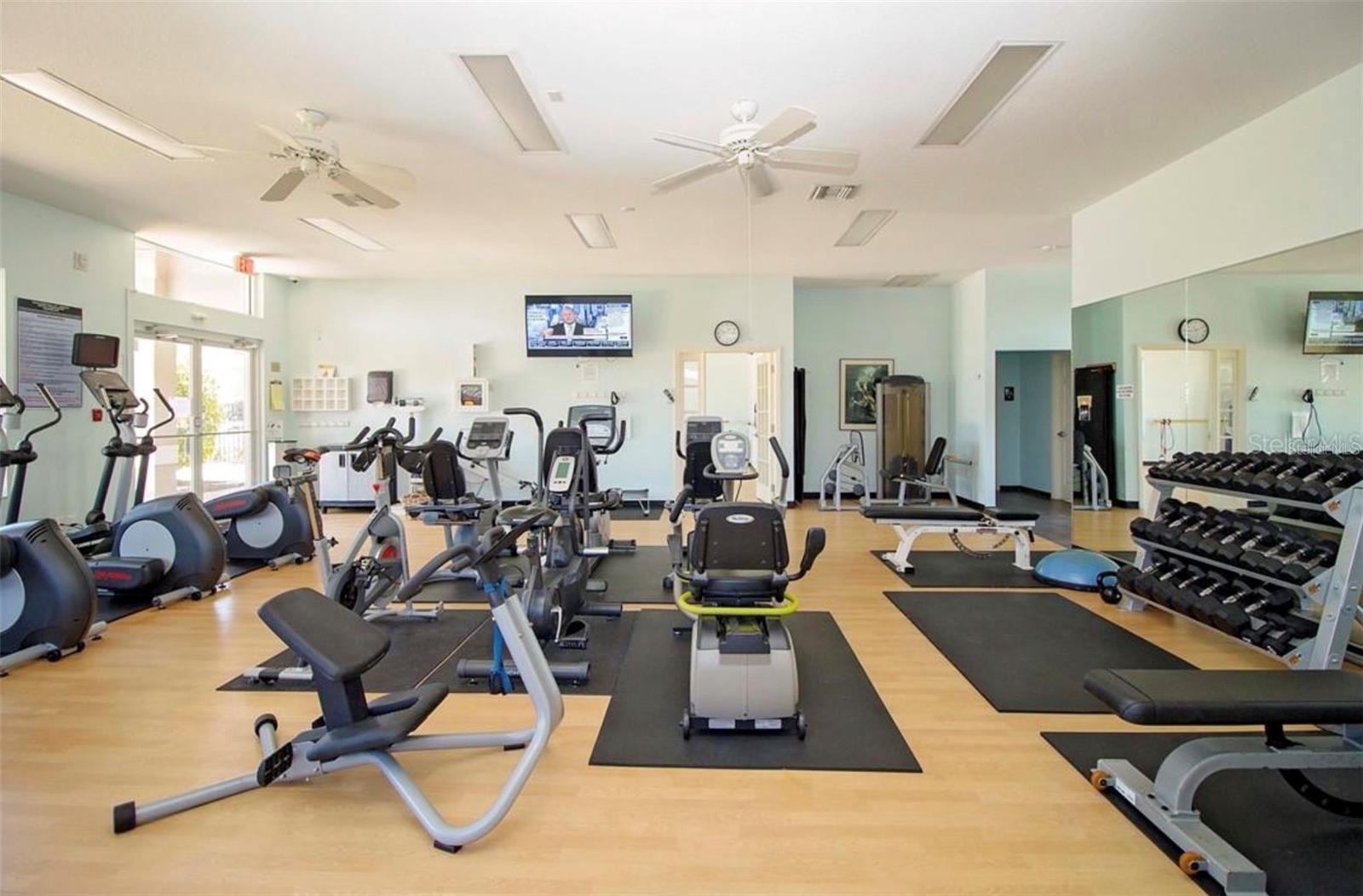 4640 TOWER HILL LN #2325, SARASOTA, FL, 34238