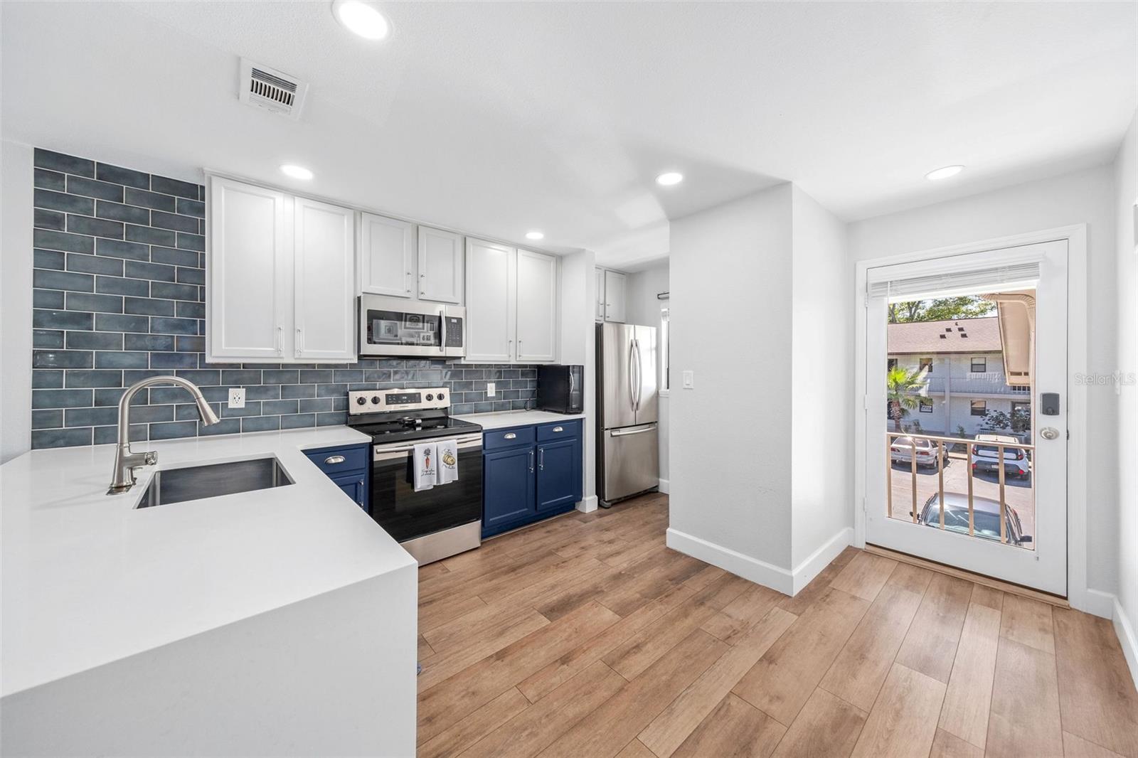 2912 PLAZA TERRACE DR #2912, ORLANDO, FL, 32803