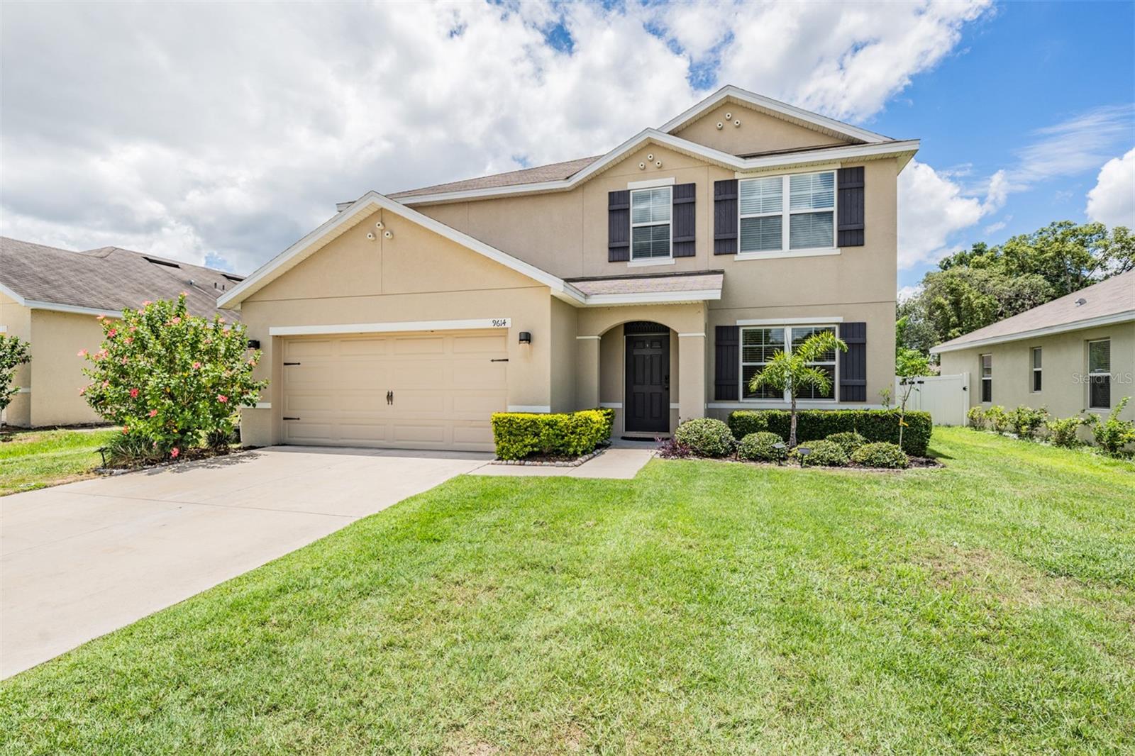 9614 TRONCAIS CIR, THONOTOSASSA, FL, 33592