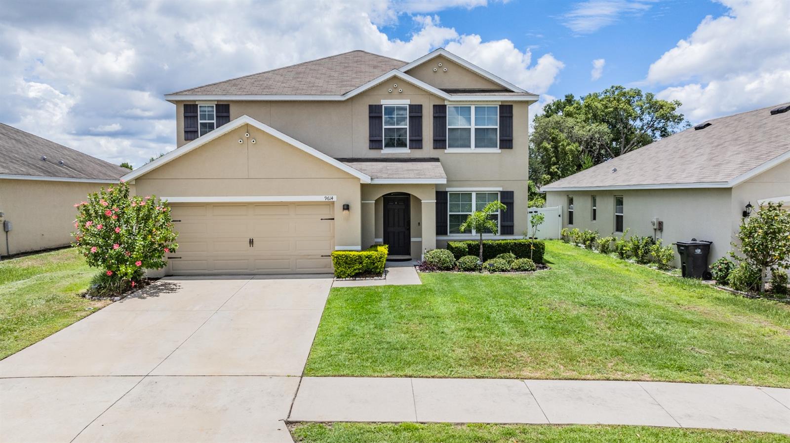 9614 TRONCAIS CIR, THONOTOSASSA, FL, 33592