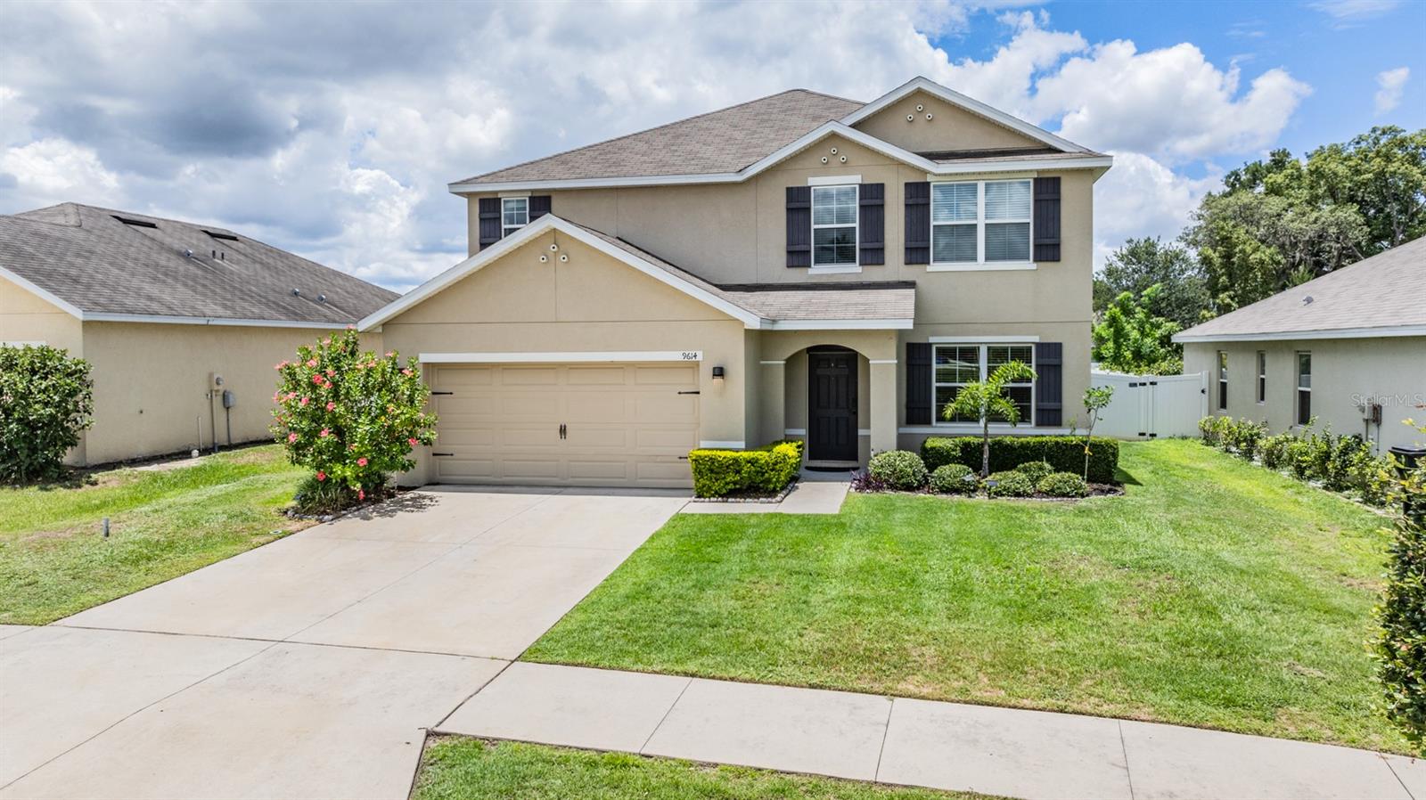 9614 TRONCAIS CIR, THONOTOSASSA, FL, 33592