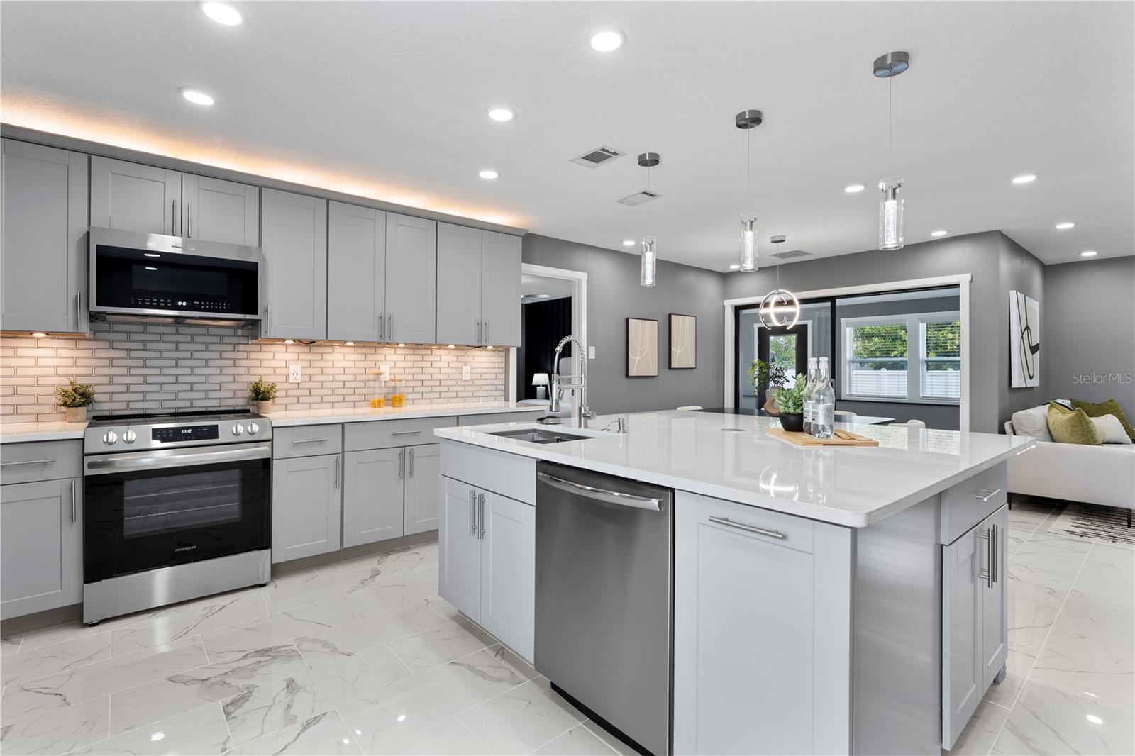 116 ALCALA DR, KISSIMMEE, FL, 34758