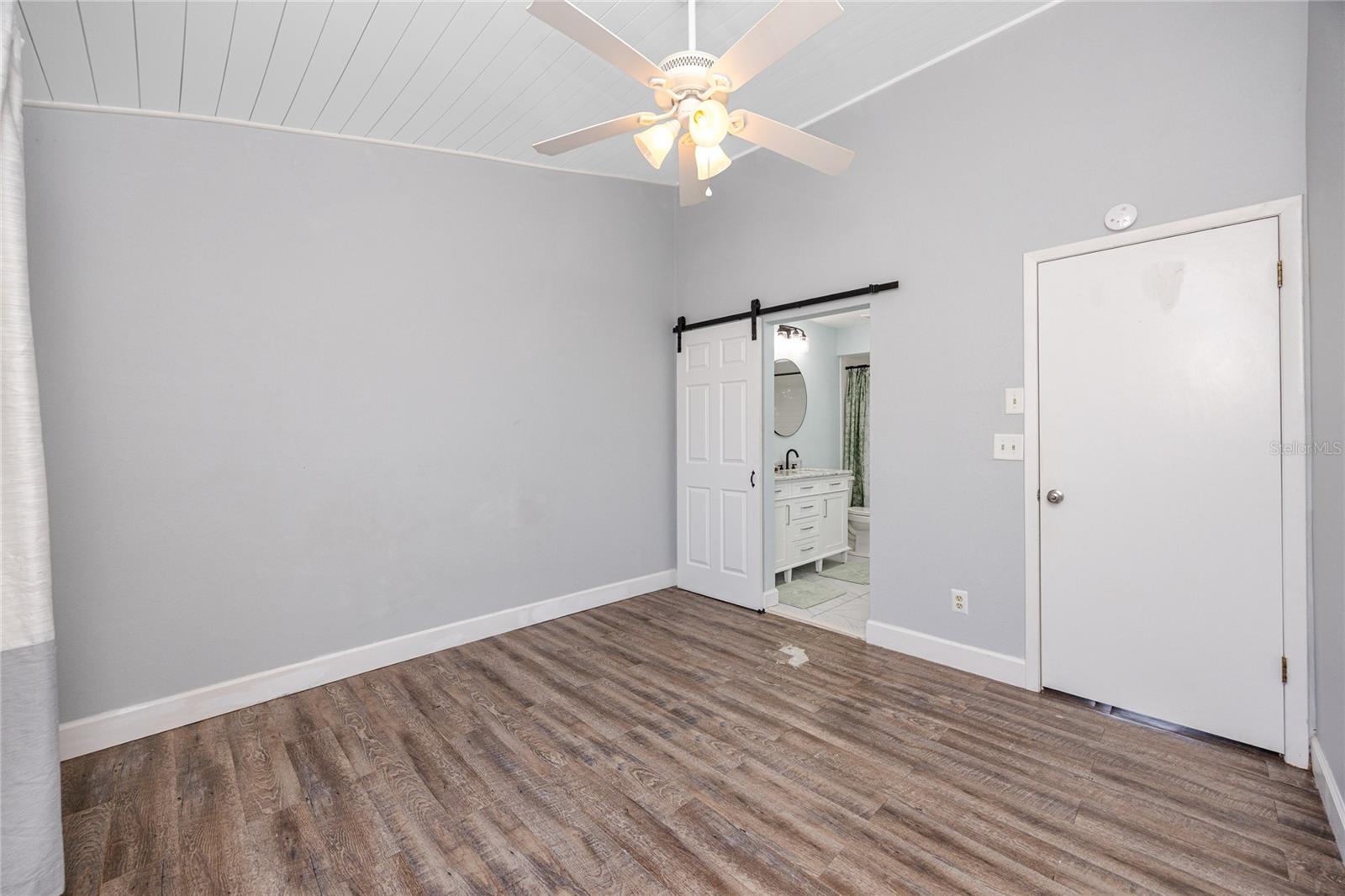 6600 121ST AVE #4, LARGO, FL, 33773