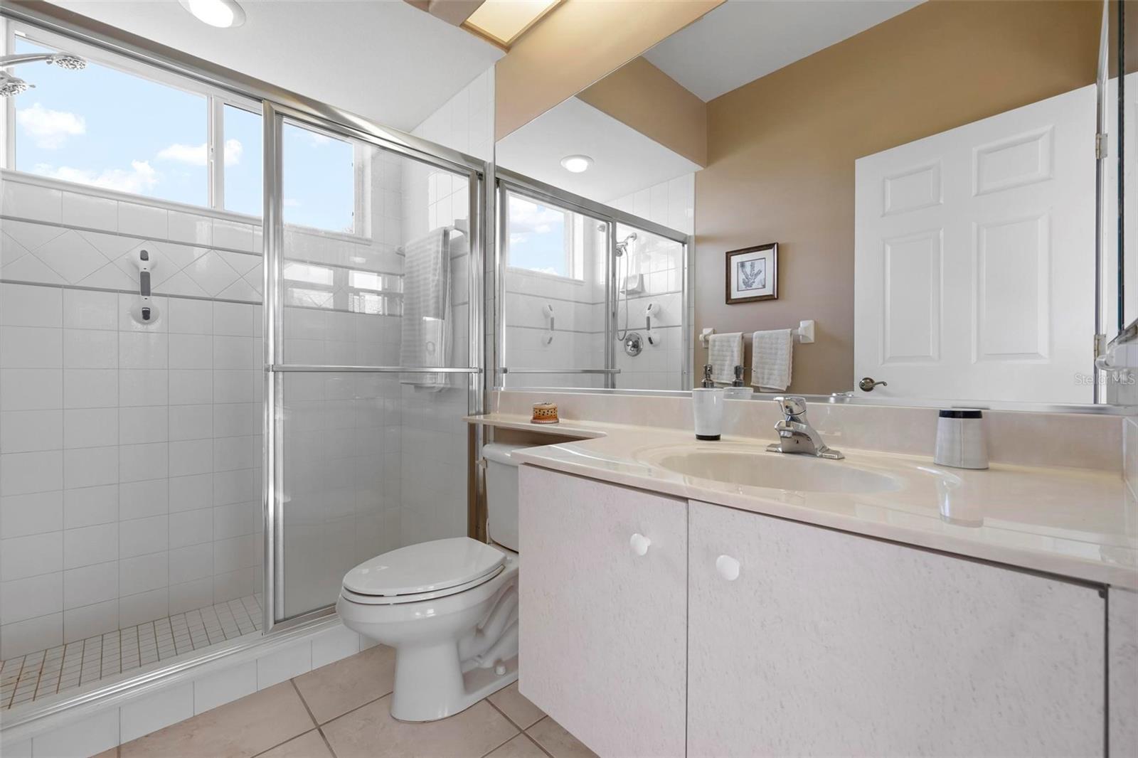N6138510 Property Photo
