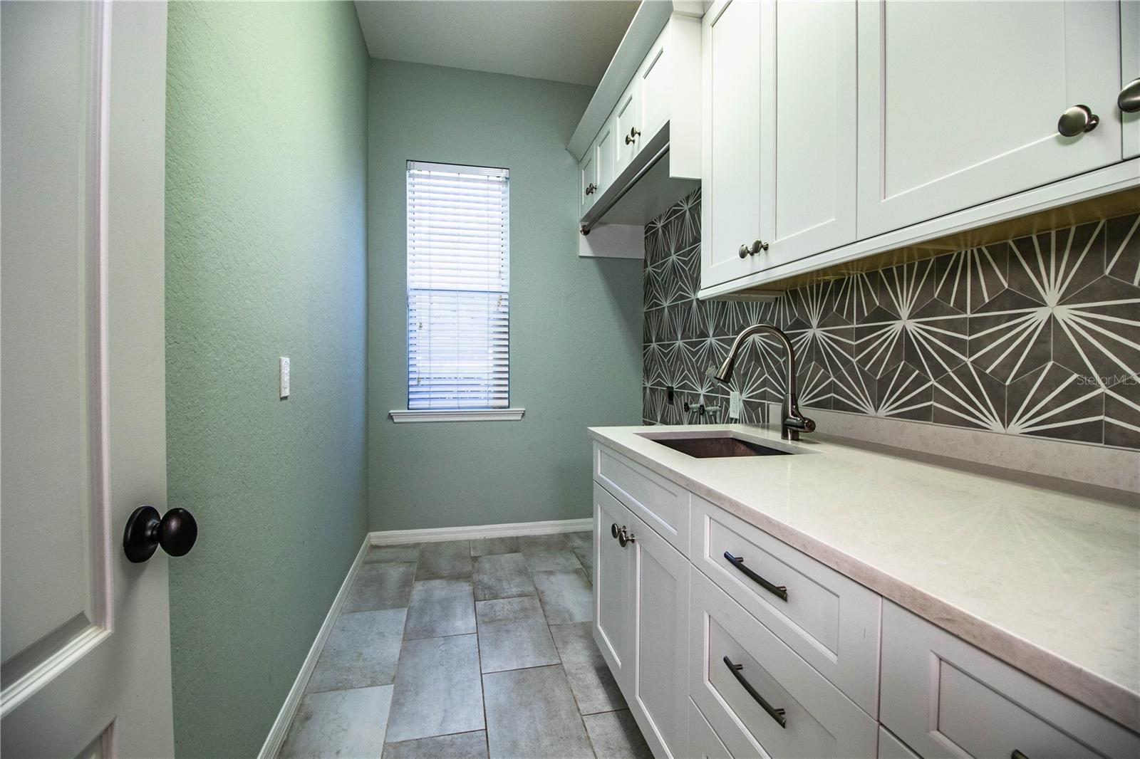 942 HANOVER WAY, LAKELAND, FL, 33813