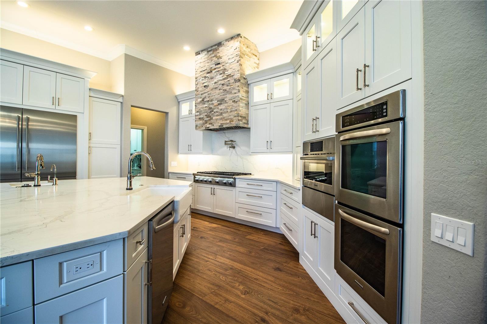 942 HANOVER WAY, LAKELAND, FL, 33813