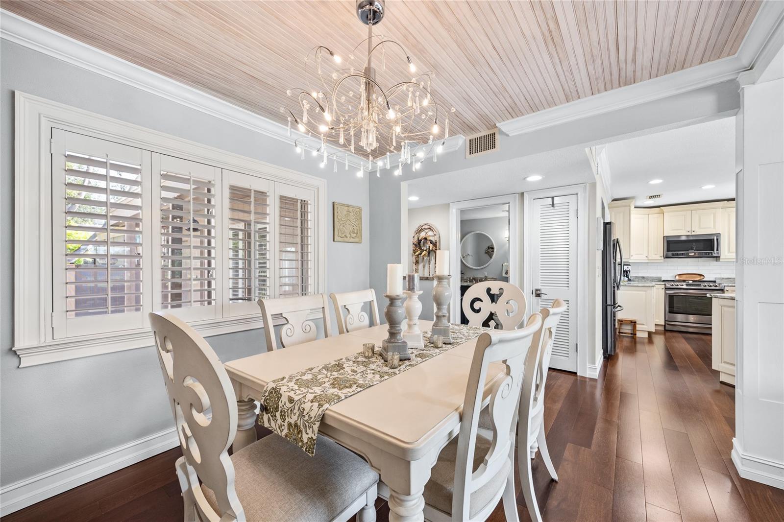 10605 CARROLLBROOK LN, TAMPA, FL, 33618