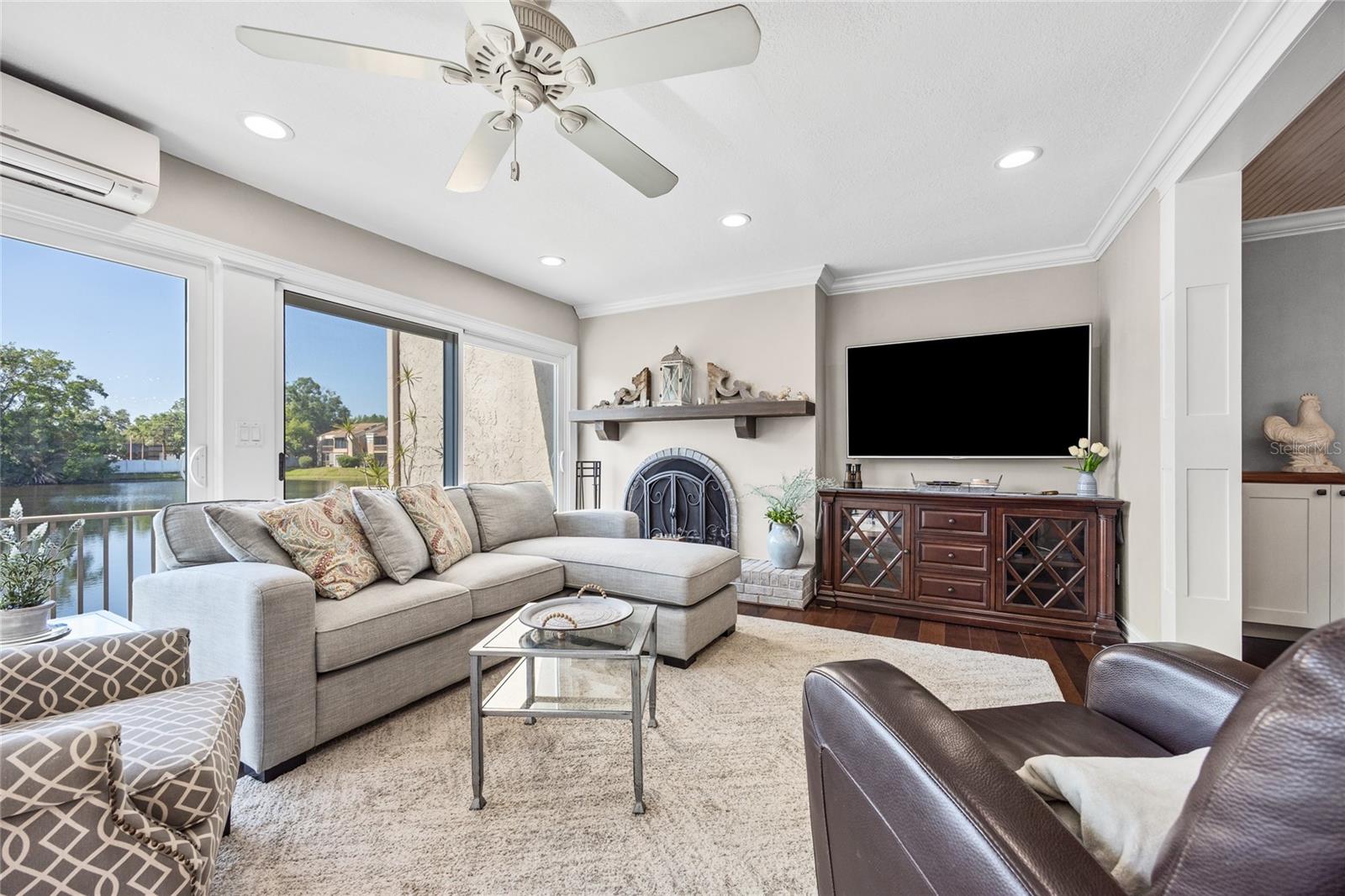 10605 CARROLLBROOK LN, TAMPA, FL, 33618