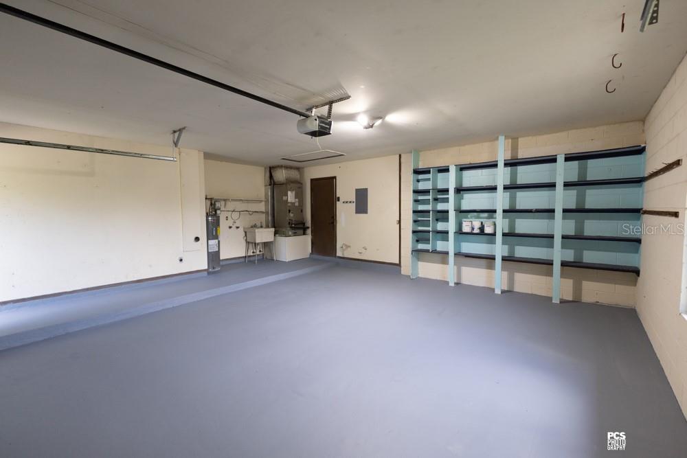 11589 NE 36TH ST, OXFORD, FL, 34484