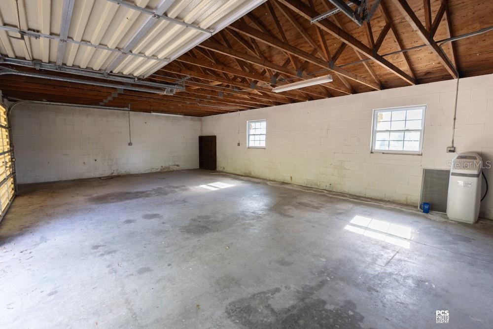 11589 NE 36TH ST, OXFORD, FL, 34484