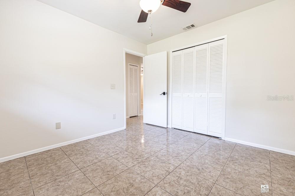 11589 NE 36TH ST, OXFORD, FL, 34484