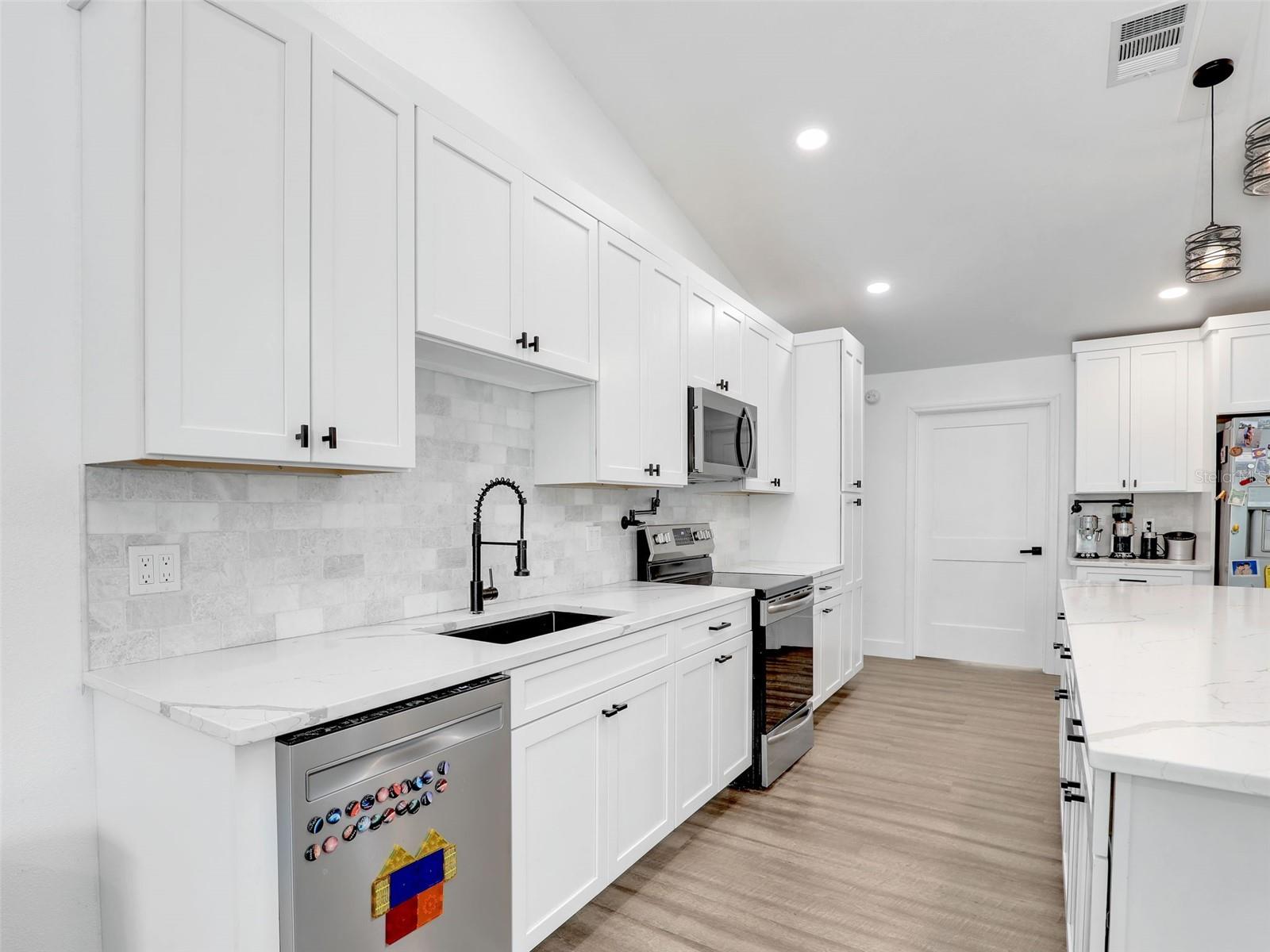 29 37TH AVE NE, NAPLES, FL, 34120