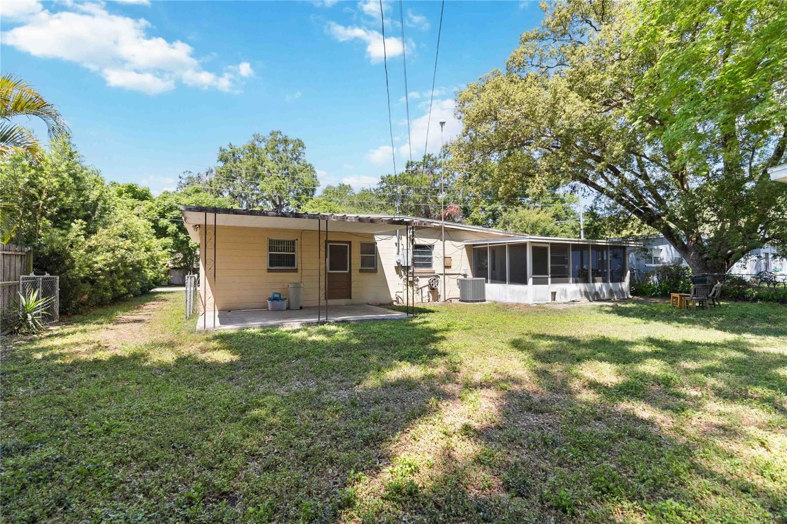 3503 S CRYSTAL LAKE DR, ORLANDO, FL, 32806